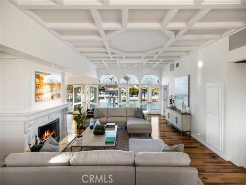 218 Evening Star Lane, Newport Beach, CA