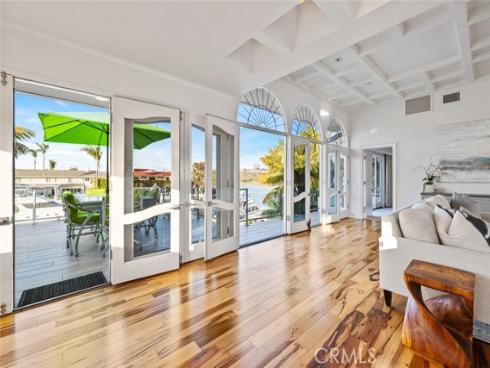 218 Evening Star Lane, Newport Beach, CA
