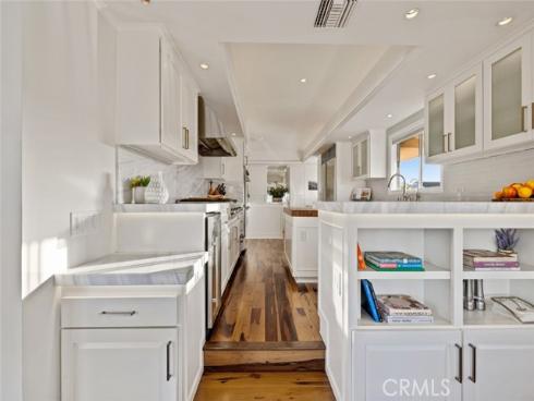 218 Evening Star Lane, Newport Beach, CA