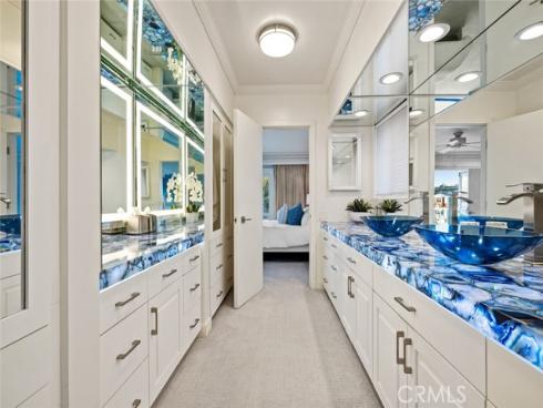 218 Evening Star Lane, Newport Beach, CA