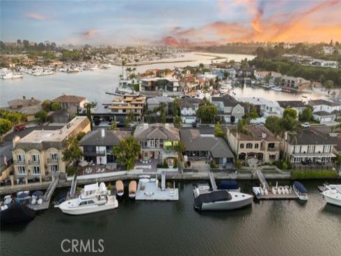 218 Evening Star Lane, Newport Beach, CA