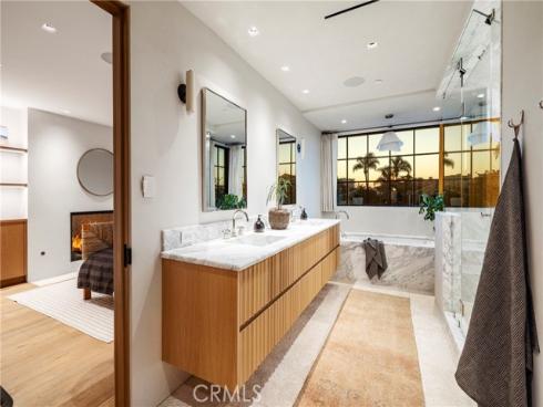 207 Via Eboli , Newport Beach, CA