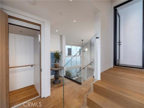 207 Via Eboli , Newport Beach, CA