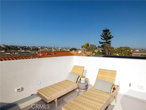 207  Via Eboli  , Newport Beach, CA