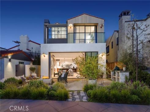 207 Via Eboli , Newport Beach, CA