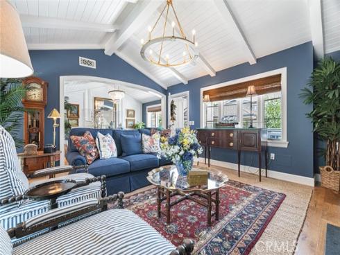 105  Via Waziers  , Newport Beach, CA