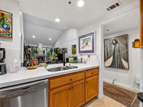 270 Cagney Ln 315 , Newport Beach, CA