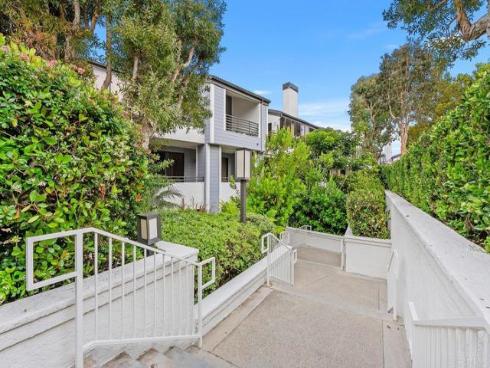 270 Cagney Ln 315 , Newport Beach, CA