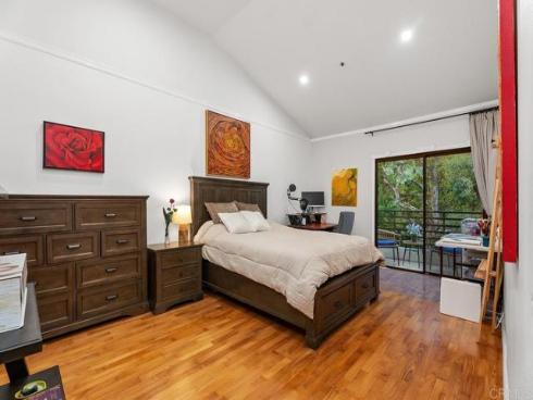 270 Cagney Ln 315 , Newport Beach, CA