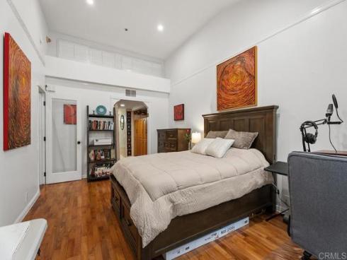 270 Cagney Ln 315 , Newport Beach, CA