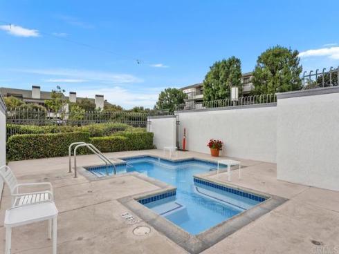 270 Cagney Ln 315 , Newport Beach, CA