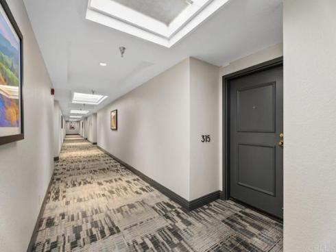 270 Cagney Ln 315 , Newport Beach, CA