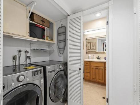 270 Cagney Ln 315 , Newport Beach, CA