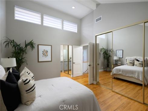 18 Sea Island Drive, Newport Beach, CA