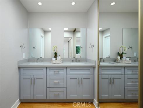 18 Sea Island Drive, Newport Beach, CA