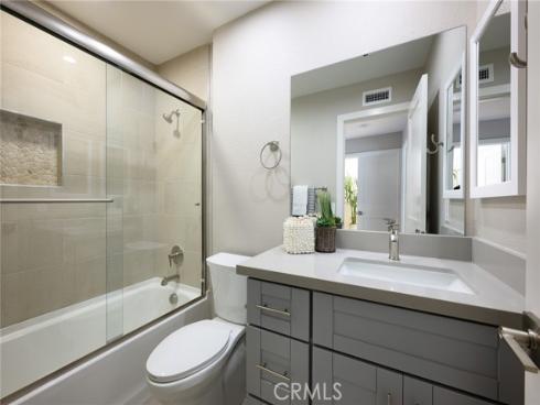 18 Sea Island Drive, Newport Beach, CA