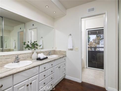 1 Robon 1 Court, Newport Beach, CA