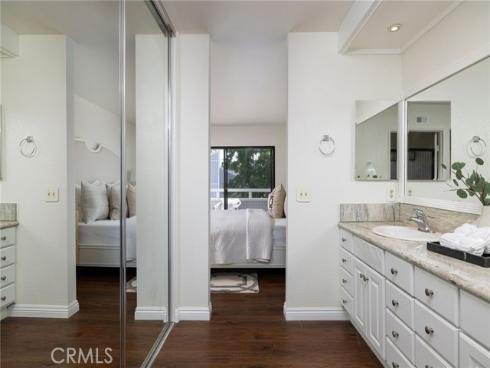 1 Robon 1 Court, Newport Beach, CA