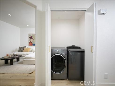 47 Southampton Court, Newport Beach, CA