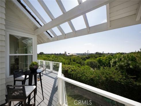 47 Southampton Court, Newport Beach, CA