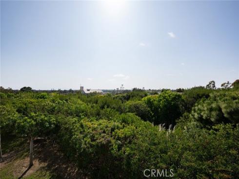 47 Southampton Court, Newport Beach, CA