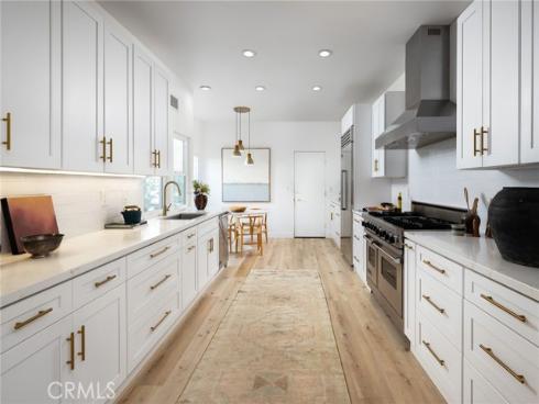 47 Southampton Court, Newport Beach, CA