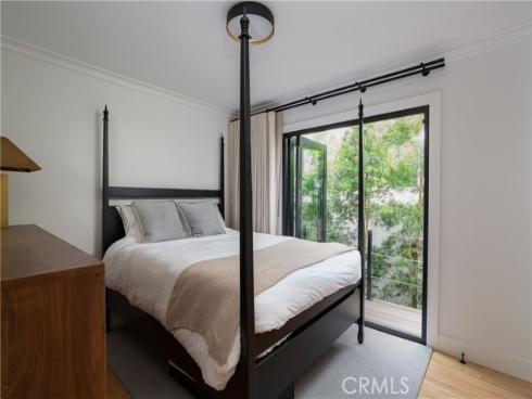 425 Tustin Avenue, Newport Beach, CA