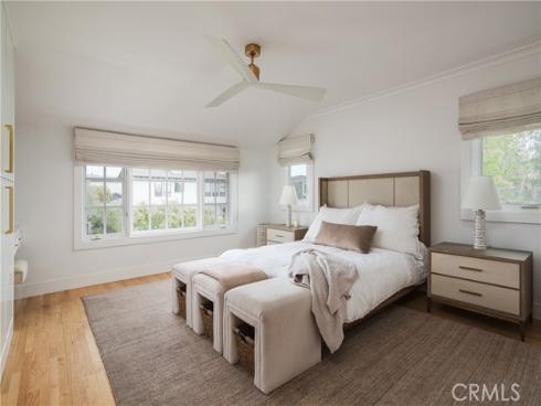 425 Tustin Avenue, Newport Beach, CA