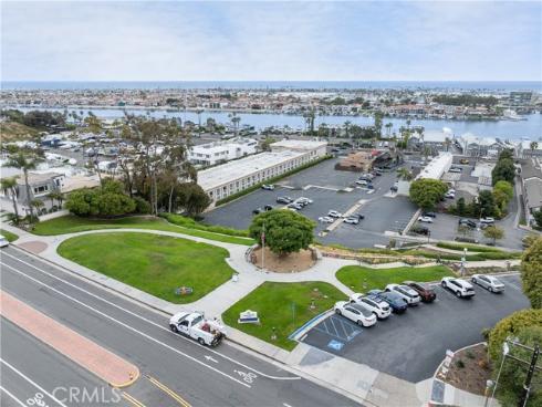 425 Tustin Avenue, Newport Beach, CA
