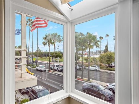 1623 W Balboa Boulevard, Newport Beach, CA