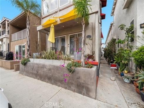 1623 W Balboa Boulevard, Newport Beach, CA