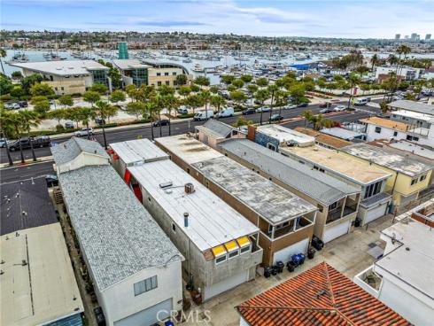 1623 W Balboa Boulevard, Newport Beach, CA