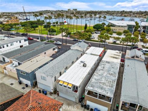 1623 W Balboa Boulevard, Newport Beach, CA