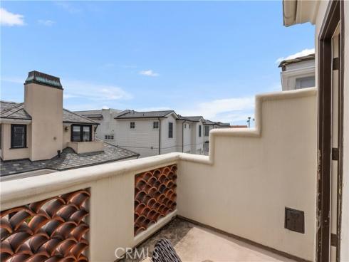 401  Piazza Lido  , Newport Beach, CA