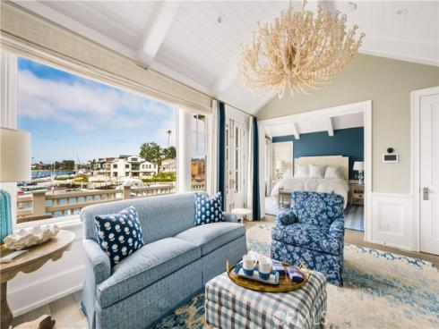 505 W Edgewater Avenue, Newport Beach, CA