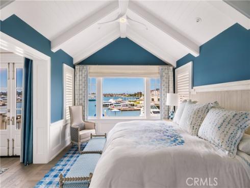 505 W Edgewater Avenue, Newport Beach, CA