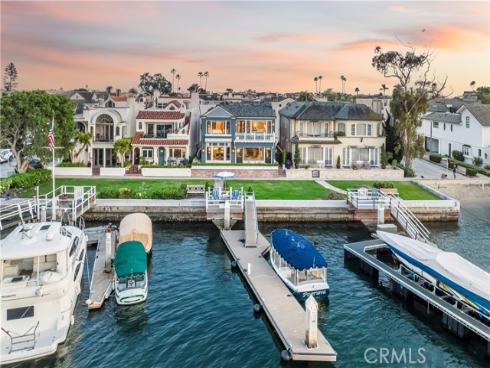 505 W Edgewater Avenue, Newport Beach, CA