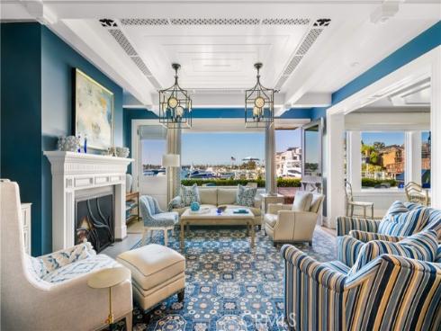 505 W Edgewater Avenue, Newport Beach, CA