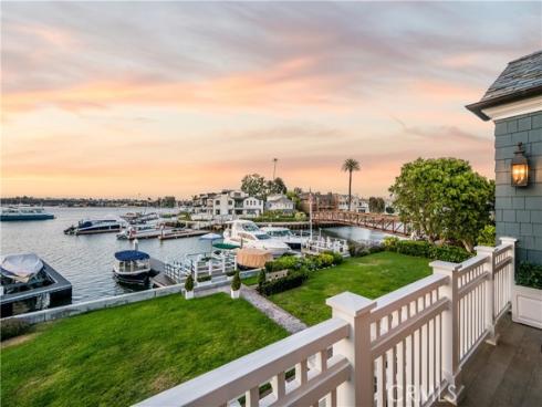 505 W Edgewater   Avenue, Newport Beach, CA
