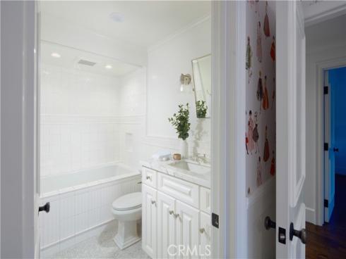 2 Royal Saint George Road, Newport Beach, CA