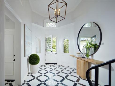 2 Royal Saint George Road, Newport Beach, CA