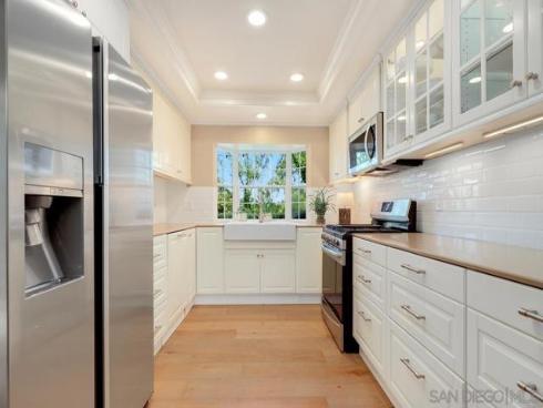 2764 Hillview Dr 19 , Newport Beach, CA