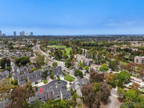 2764 Hillview Dr 19 , Newport Beach, CA
