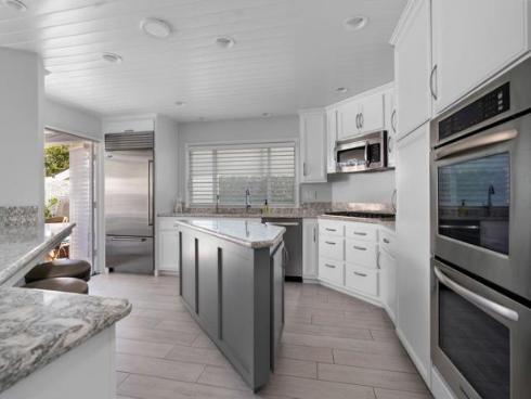 2117  Miramar   Drive, Newport Beach, CA