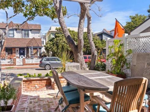 2117  Miramar   Drive, Newport Beach, CA