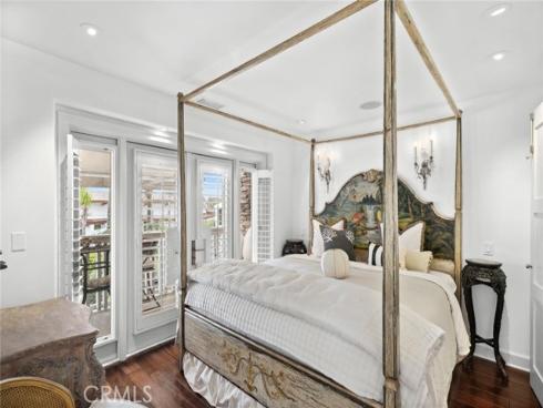 1030 Bayside Cove 702 , Newport Beach, CA