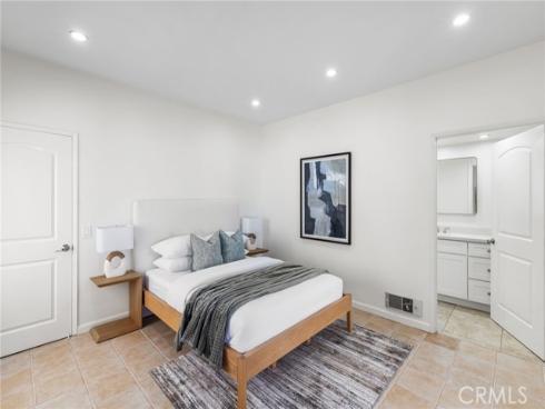 3012 W Oceanfront  , Newport Beach, CA