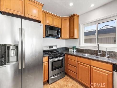 3012 W Oceanfront  , Newport Beach, CA