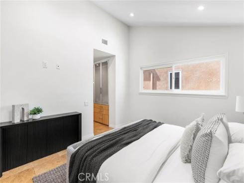 3012 W Oceanfront  , Newport Beach, CA