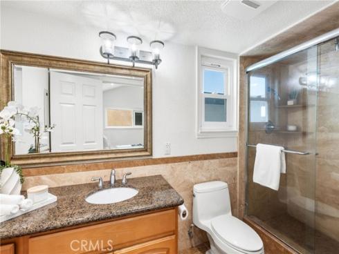 3012 W Oceanfront  , Newport Beach, CA